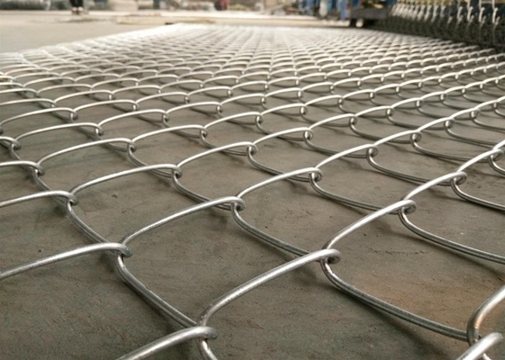 Hot Dipped Galvanized Chain Link Fence Mesh 2.0-4.8mm  For Sport Field