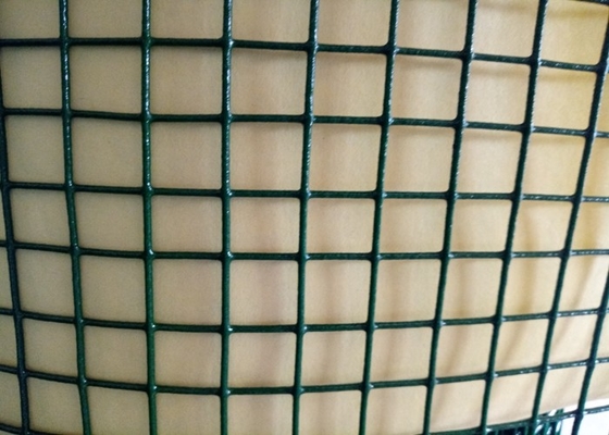 Green PVC Coated Welded Wire Mesh Fencing