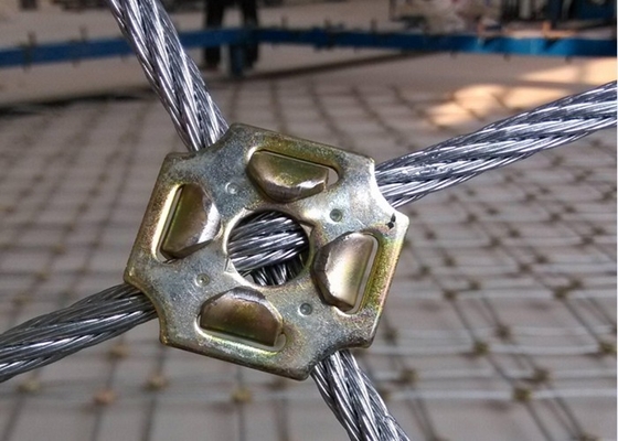 Square Hole Slope Protection Mesh Netting Length Cunstomized For Prevention Falling Rocks