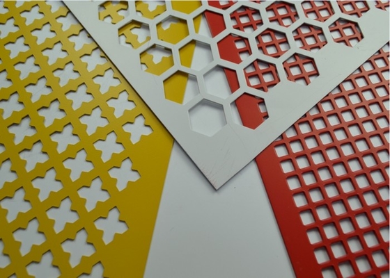 Hexagonal Perforated Metal Mesh 0.5-8mm Thickness For Architectural Applications