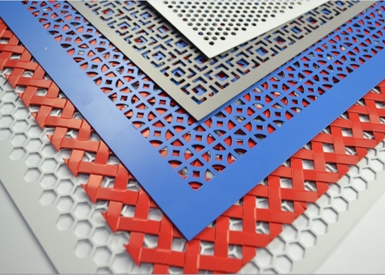 Decorative Perforated Metal Mesh Sheets 1m / 1.22m Width For Space Dividers