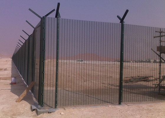 0.5m - 2.2m 358 Prison Security Fencing , FUHANG Garden Perimeter Fence
