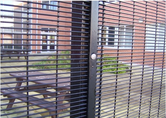 Rectangle Hole 358 Security Welded Mesh / 358 Anti Climb Fence